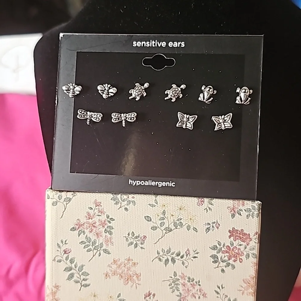 NIP Pierced Earrings Set From JC Penny (5) Pair. Hypoallergenic, Sensitive Ears
